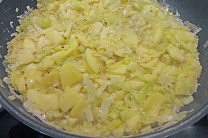 Hähnchenbrustfilet asiatisch mariniert auf Apfel - Porreegemüse 9