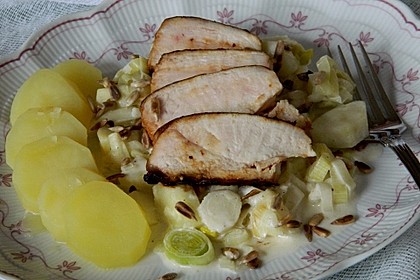 Hähnchenbrustfilet asiatisch mariniert auf Apfel - Porreegemüse 1