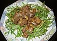 Gebratene G&auml;nseleber mit Birnen und Rucola