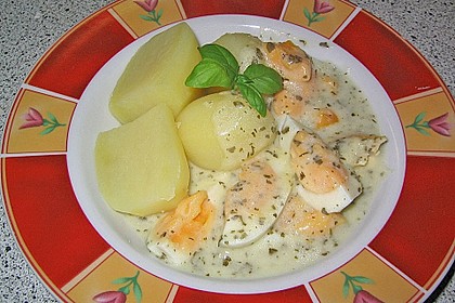 Eierragout in Kräutersoße 4