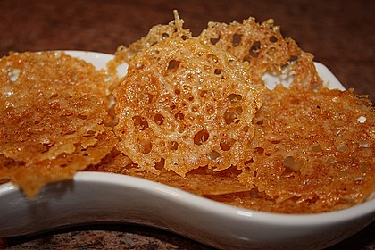 W&uuml;rzige Parmesanchips 16