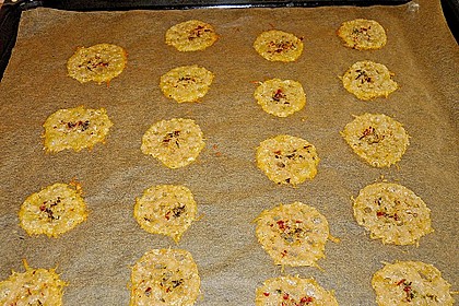 W&uuml;rzige Parmesanchips 18