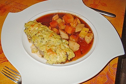 Andalusisches Steak mit Erd&auml;pfelmantel an tropischer Fruchtsauce