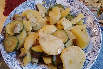 Zucchini - Erd&auml;pfel - Pfanne 4