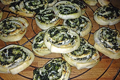 Blätterteig-Spinat-Schnecken 46