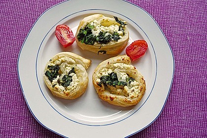 Blätterteig-Spinat-Schnecken 10