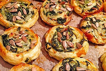 Blätterteig-Spinat-Schnecken 13