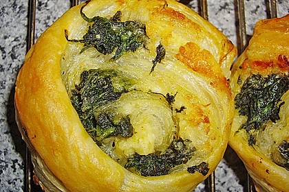 Blätterteig-Spinat-Schnecken 47
