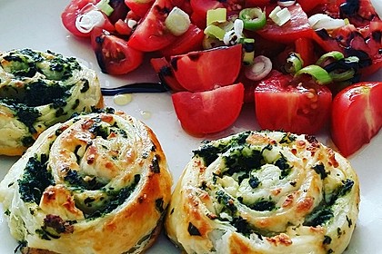 Blätterteig-Spinat-Schnecken 11