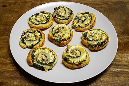 Blätterteig-Spinat-Schnecken 16