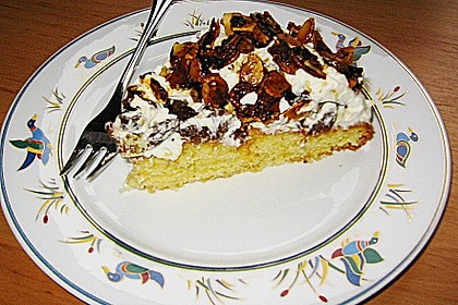 Oma Lisas wunderbare Rum - Rosinen - Torte 3