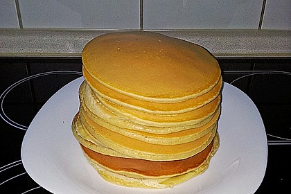 American Pancakes mit Ahornsirup 14