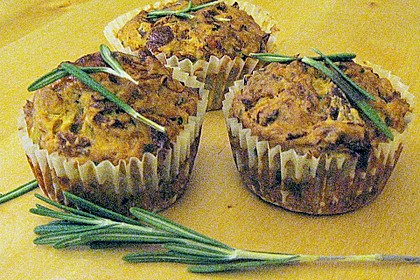 Muffins mit Thunfisch und Zucchini