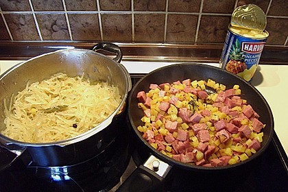 Sauerkraut - Kasseler - Kartoffel - Pfanne mit Ananas 5