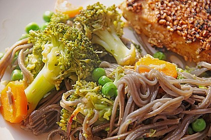 Soba - Nudeln mit Gem&uuml;se 6