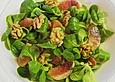 Feldsalat mit Orangenschnitzeln und Waln&uuml;ssen