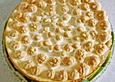 Mandelbaisertorte