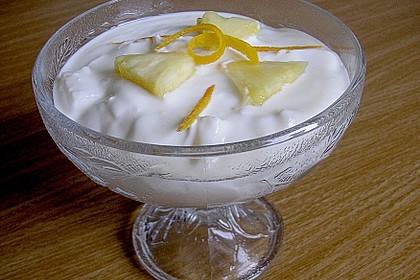 Honigcreme mit Ananas 2