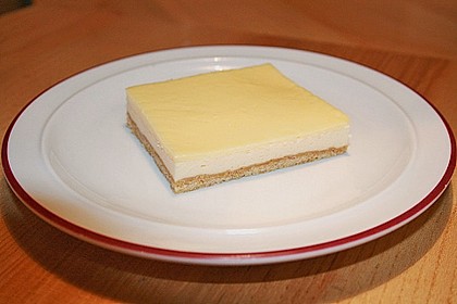 Topfenschnitten mit Vanillepuddingguss 11