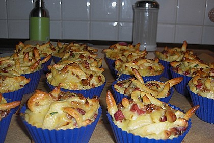Sp&auml;tzle - Muffins mit Salat 7