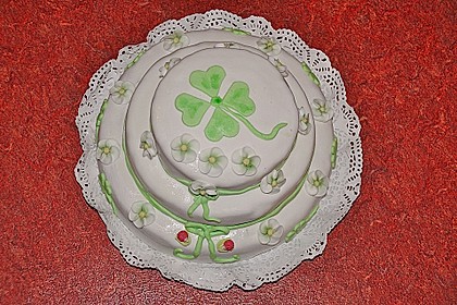 MMF oder Marshmallowfondant 252