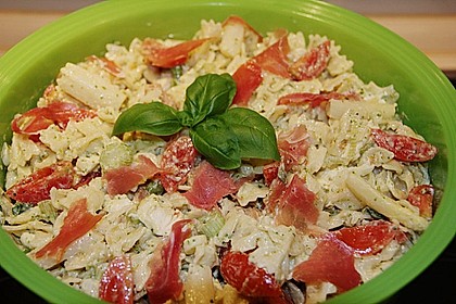 B&auml;rlauch - Nudelsalat