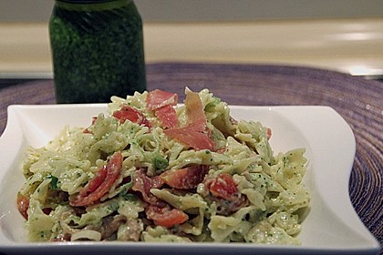 B&auml;rlauch - Nudelsalat 1