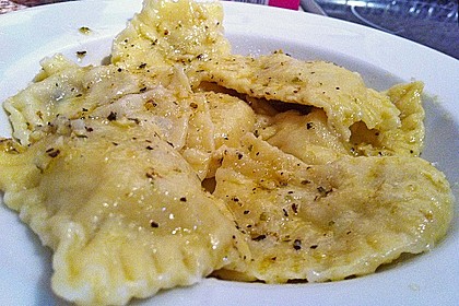 Ravioli mit Pilzfüllung 9