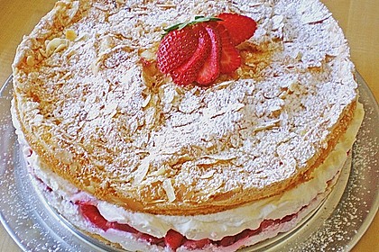 Schneemousse-Erdbeertorte 17