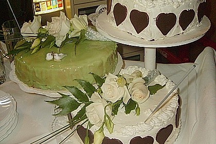 Schneemousse-Erdbeertorte 47