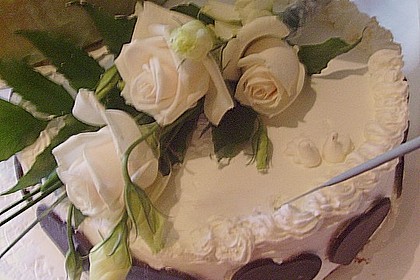 Schneemousse-Erdbeertorte 63