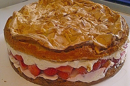 Schneemousse-Erdbeertorte 18