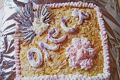 Schneemousse-Erdbeertorte 39