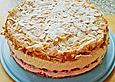 Schneemousse - Erdbeertorte