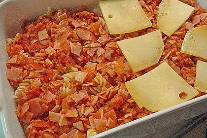Nudelauflauf mit Kochschinken und Tomaten 2