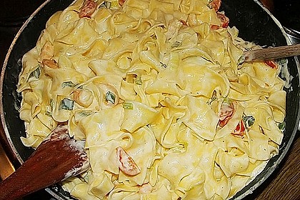Nudeln mit Krabben-Schmand-Guss
