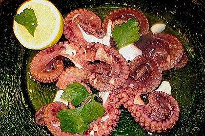 Oktopus in Oliven&ouml;l - Zitronen - Sauce