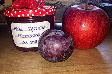 Weihnachtliche Apfel - Pflaumen - Marmelade
