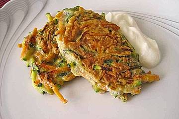 Zucchini-Reibekuchen