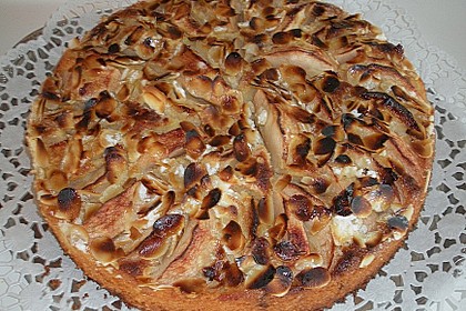 Apfelkuchen mit Marzipan 1