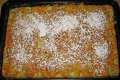 Rhabarberkuchen mit Marzipan 4
