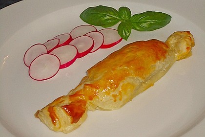 Frischk&auml;se - Hackfleisch - R&ouml;llchen in Bl&auml;tterteig 12