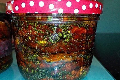 Getrocknete Minzetomaten in Öl 4
