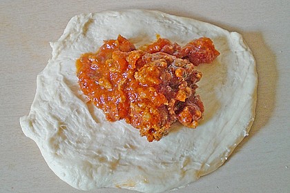 Weiche Brötchen gefüllt mit Hackfleisch 37