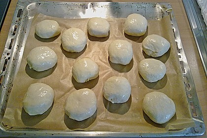 Weiche Brötchen gefüllt mit Hackfleisch 55