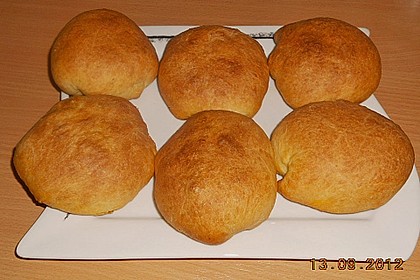 Weiche Brötchen gefüllt mit Hackfleisch 35