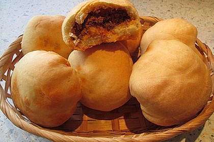 Weiche Brötchen gefüllt mit Hackfleisch 43