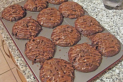 Schoko - Jumbo - Muffins 64