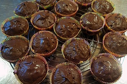 Schoko - Jumbo - Muffins 36