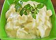 Eiersalat mit sauren Gurken
